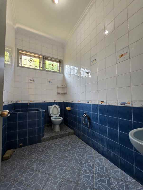 dijual rumah duren sawit jakarta timur