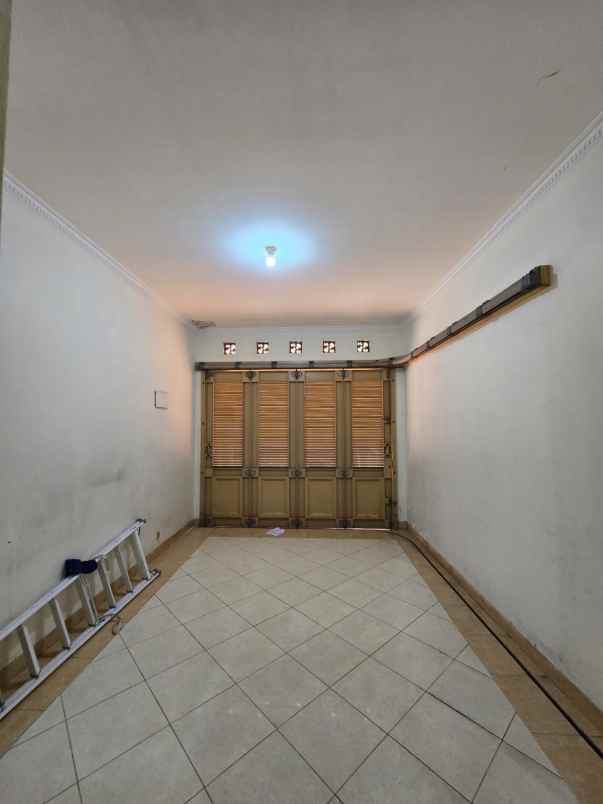 dijual rumah duren sawit jakarta timur
