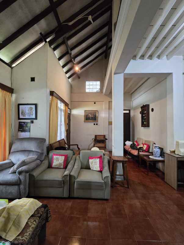 dijual rumah duren sawit jaktim