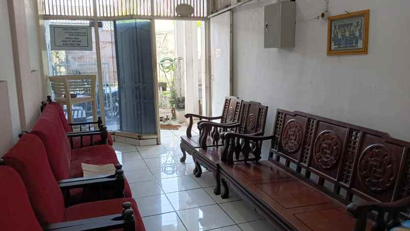 dijual rumah erlangga raya