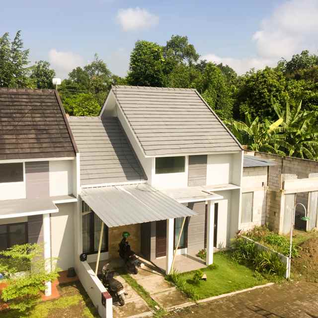 dijual rumah estetik pinggiran kota kediri