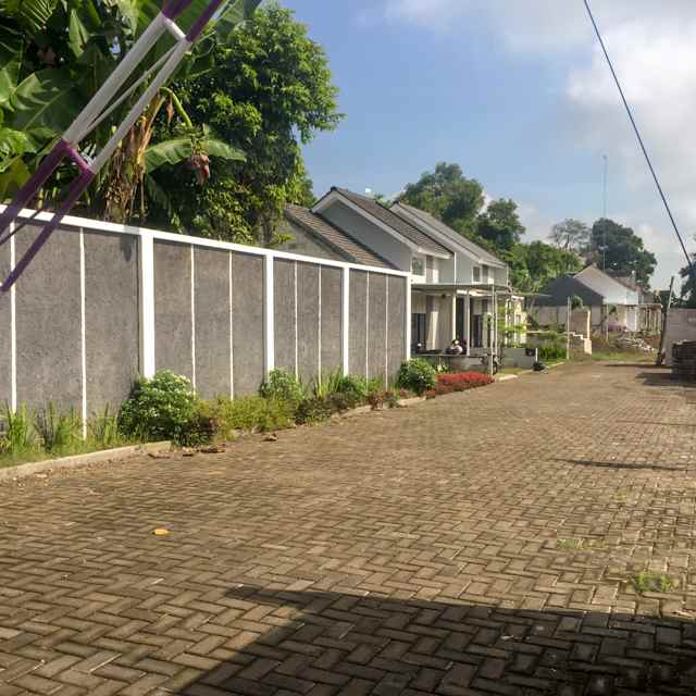 dijual rumah estetik pinggiran kota kediri