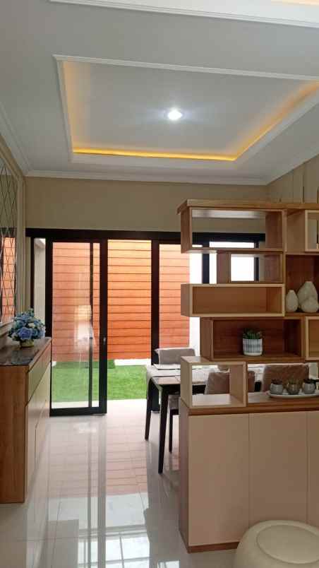dijual rumah fulll perabotan di bedahan sawangan depok