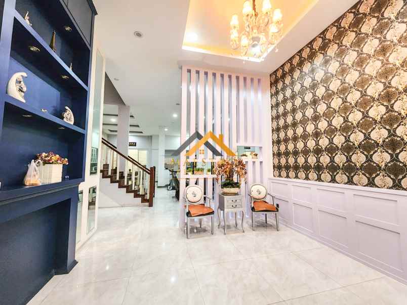 dijual rumah fully furnished jalan panglima nyak makam