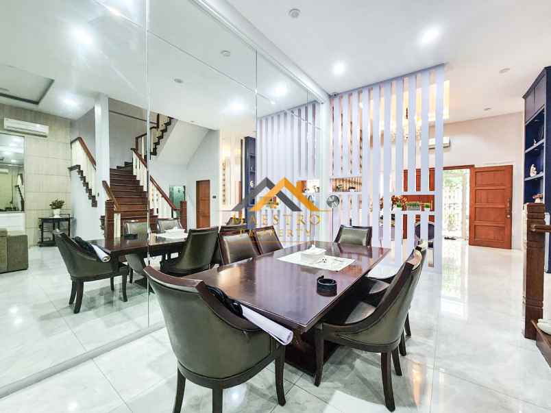 dijual rumah fully furnished jalan panglima nyak makam