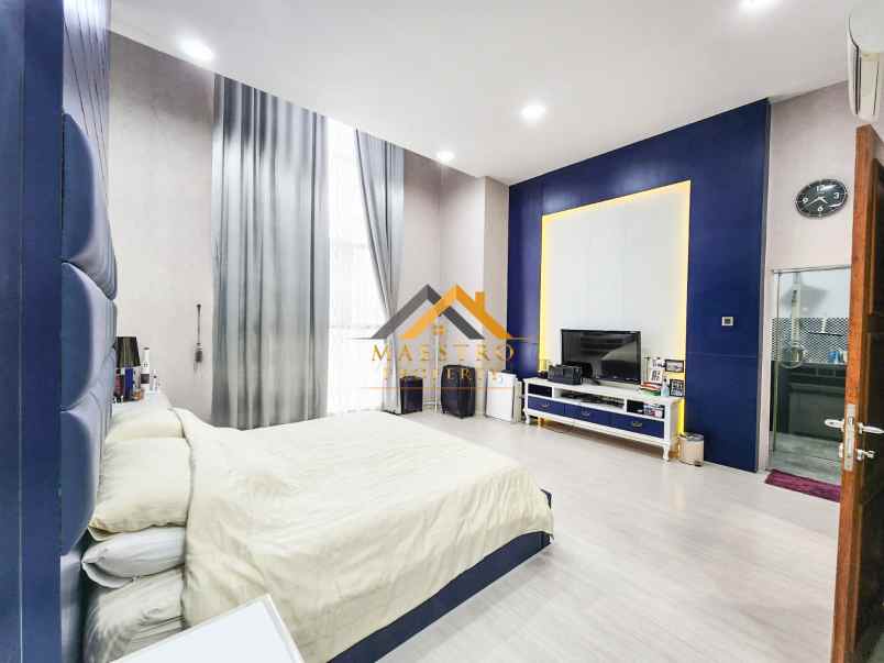 dijual rumah fully furnished jalan panglima nyak makam