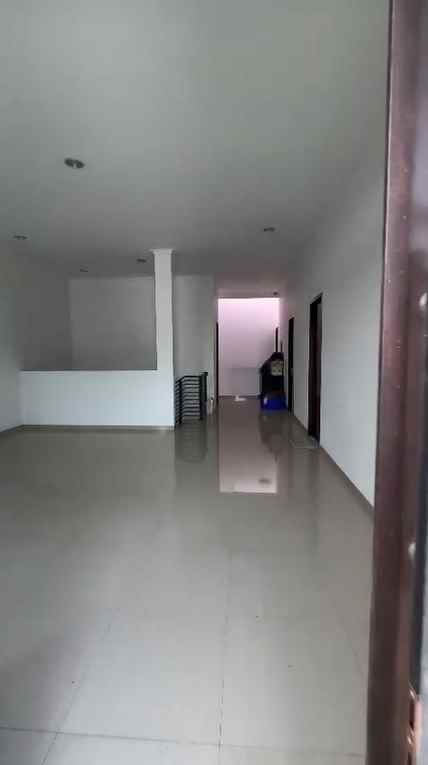 dijual rumah gading griya residence