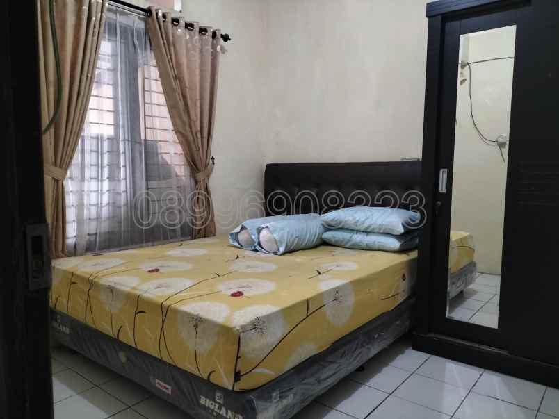 dijual rumah graha kartika pratama blok f