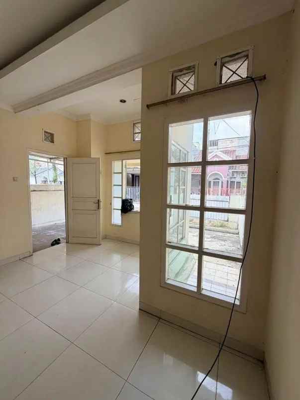 dijual rumah graha raya bintaro