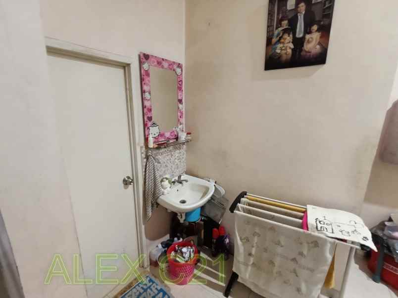 dijual rumah grand view