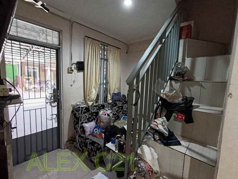 dijual rumah grand view