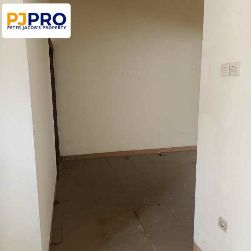 dijual rumah harapan indah 1