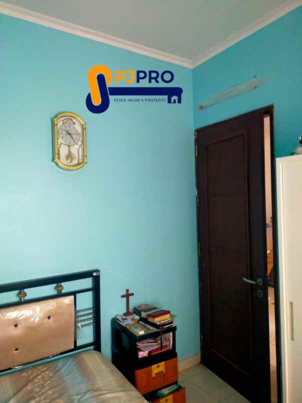 dijual rumah harapan indah 2 dalam cluster