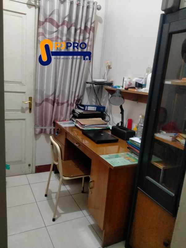 dijual rumah harapan indah cluster