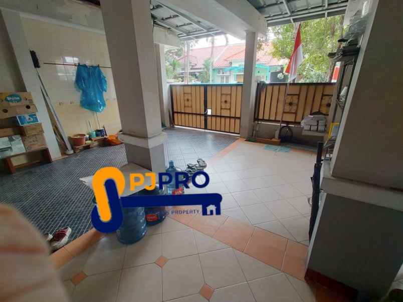 dijual rumah harapan indah cluster