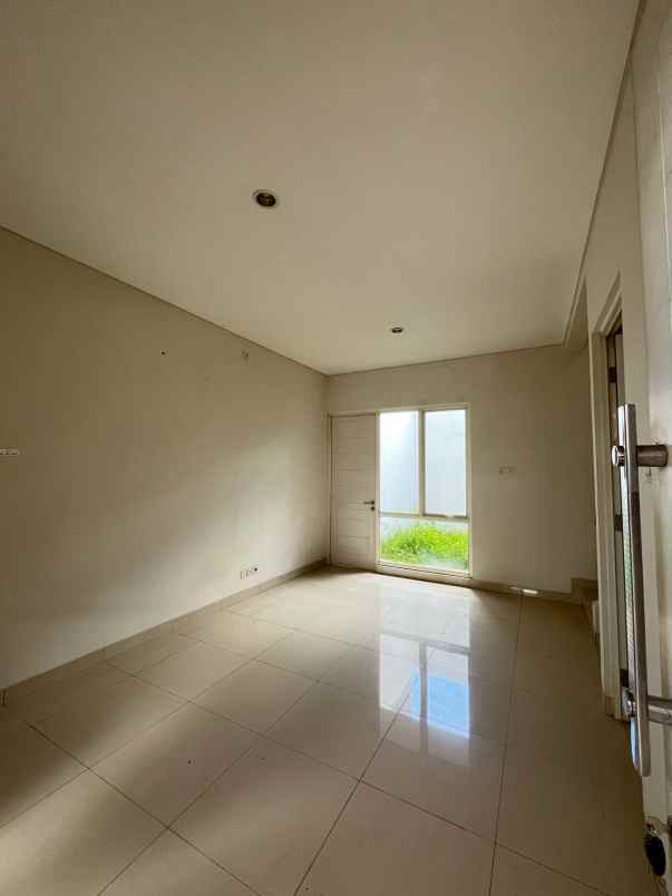 dijual rumah harapan indah cluster neo