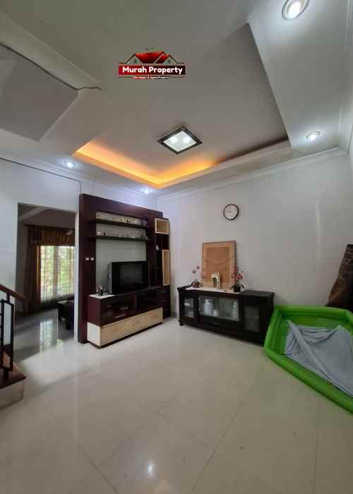 dijual rumah jagakarsa
