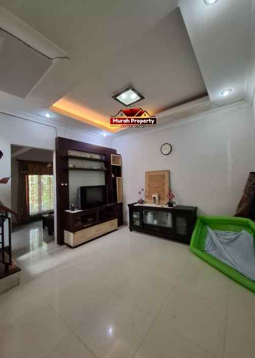dijual rumah jagakarsa