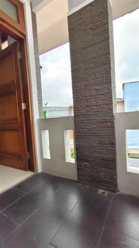 dijual rumah jakarta timur cipinang