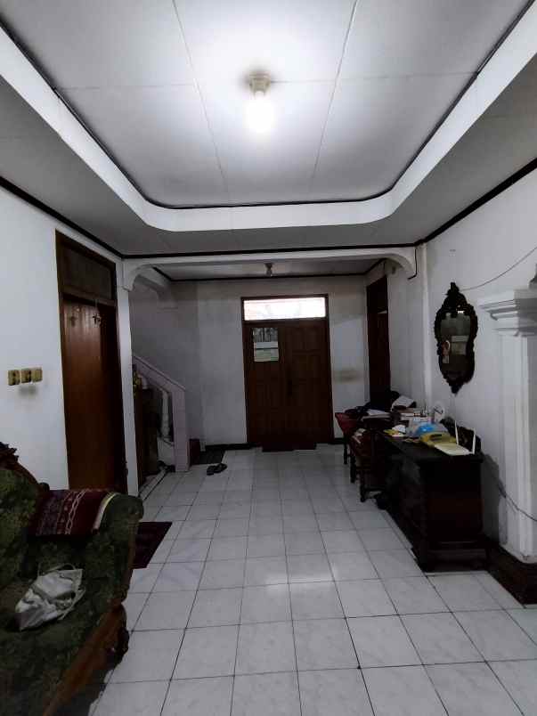 dijual rumah jalan bangka