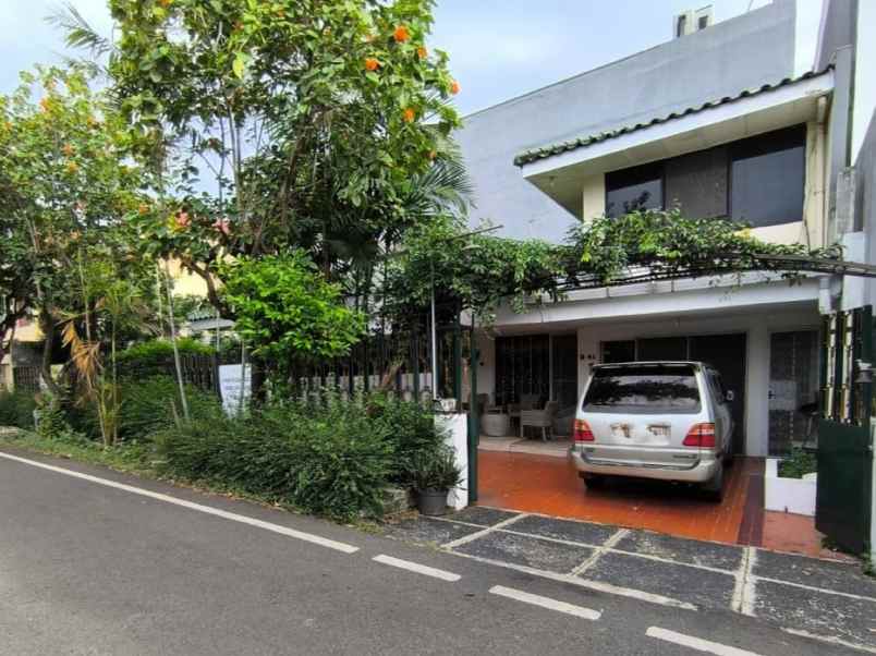 dijual rumah jalan cempaka putih tengah