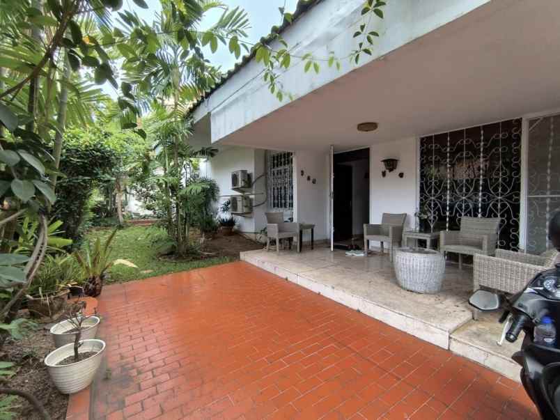 dijual rumah jalan cempaka putih tengah