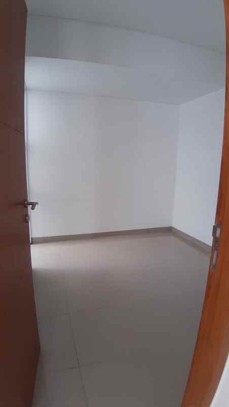 dijual rumah jalan ciganitri ii