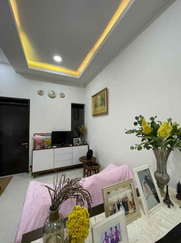 dijual rumah jalan dursasana