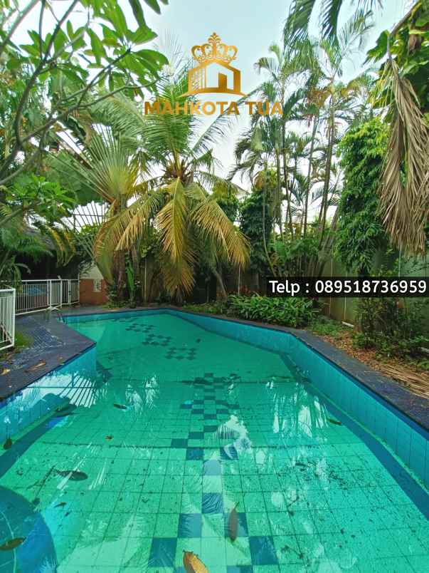 dijual rumah jalan kemang