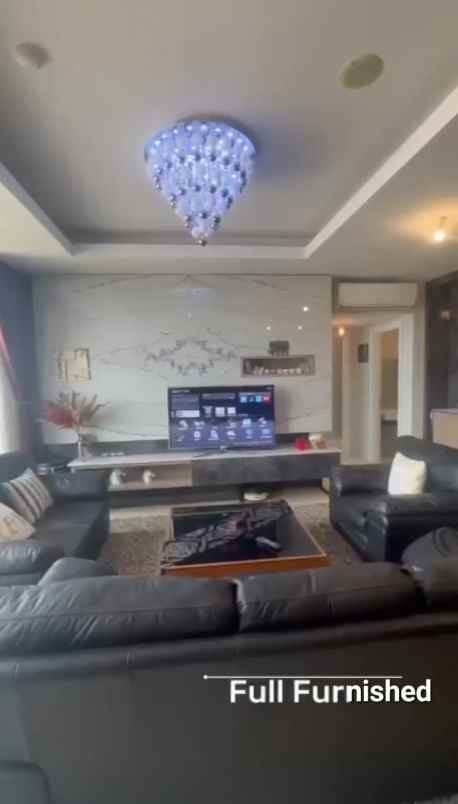 dijual rumah jalan mayjen sungkono