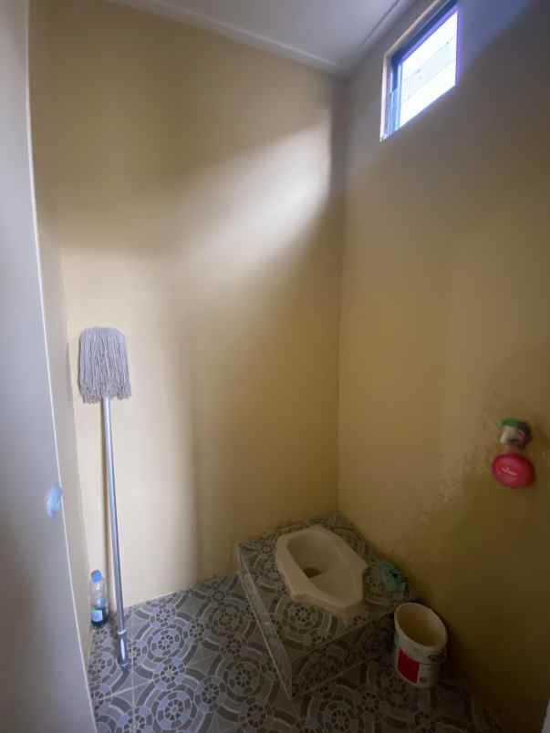 dijual rumah jalan pramuka pekanbaru