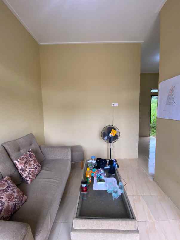 dijual rumah jalan pramuka pekanbaru