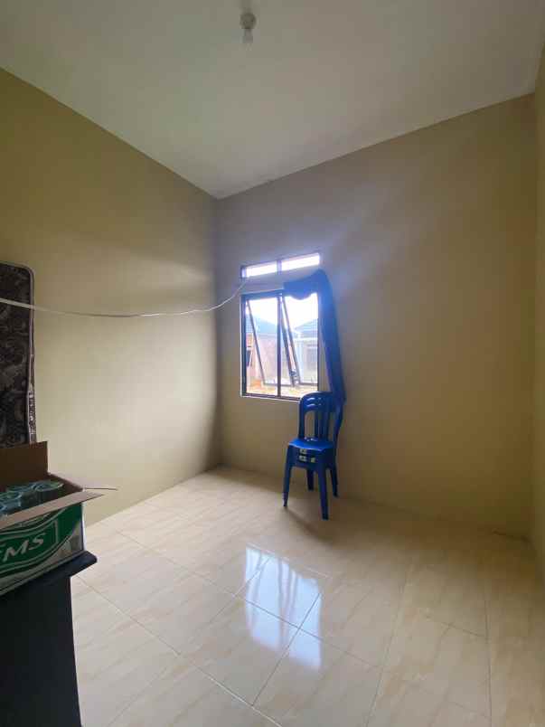 dijual rumah jalan pramuka pekanbaru