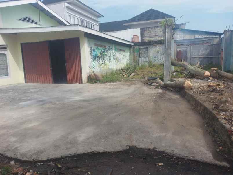 dijual rumah jalan sosial kubang