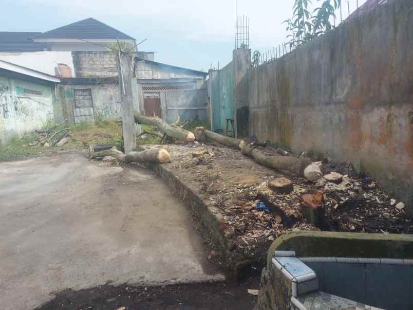 dijual rumah jalan sosial kubang
