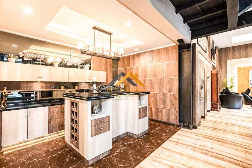 dijual rumah jalan suluh fully