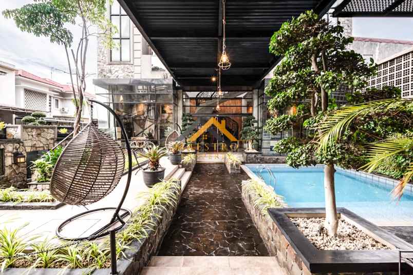 dijual rumah jalan suluh fully