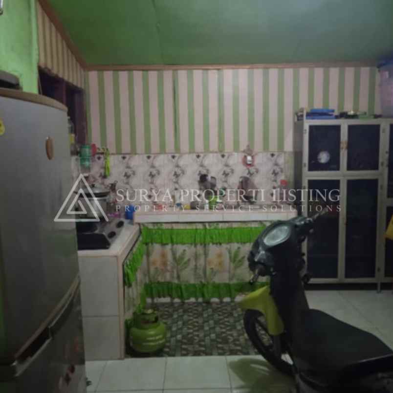 dijual rumah jalan terusan gang sidodame