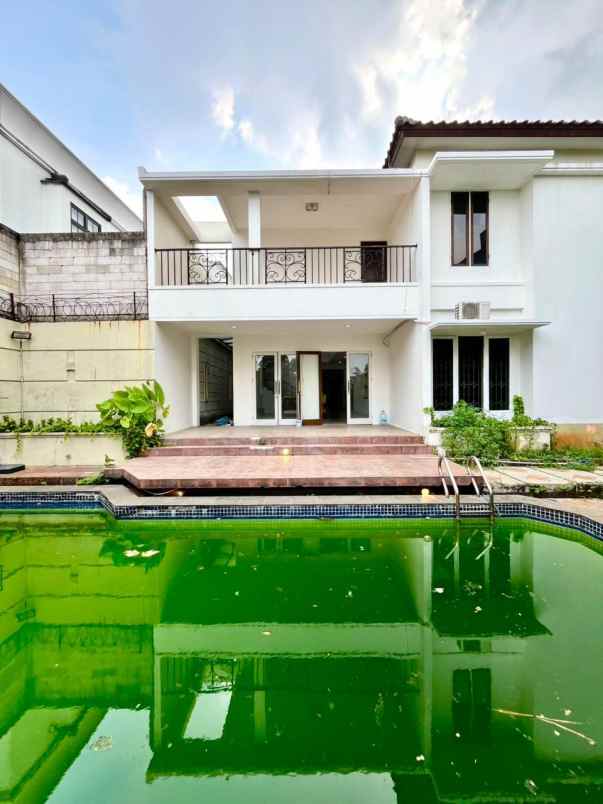 dijual rumah jaln raya bangka kemang