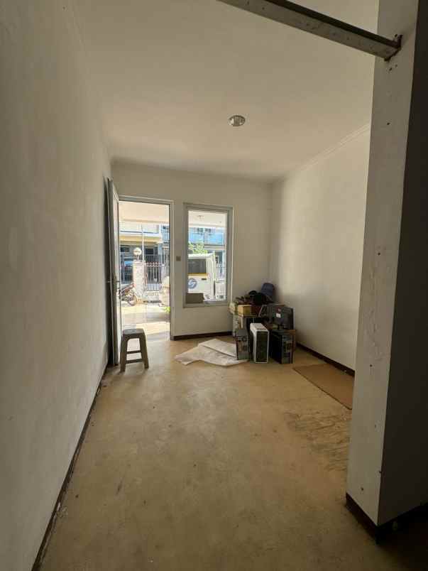 dijual rumah janur elok kelapa gading