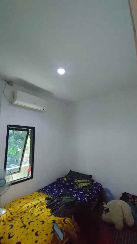 dijual rumah jati padang