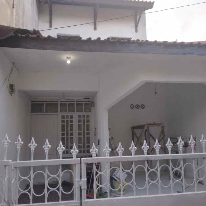 dijual rumah jatihandap