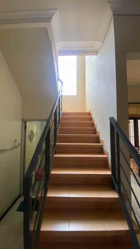 dijual rumah jatimulyo