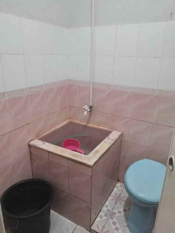 dijual rumah jatinegara