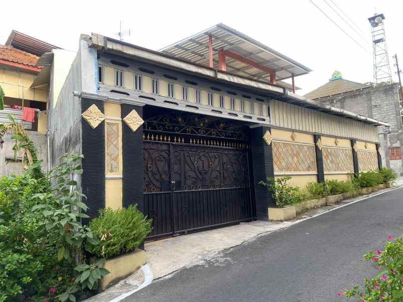dijual rumah jl awan jebres surakarta jawa tengah
