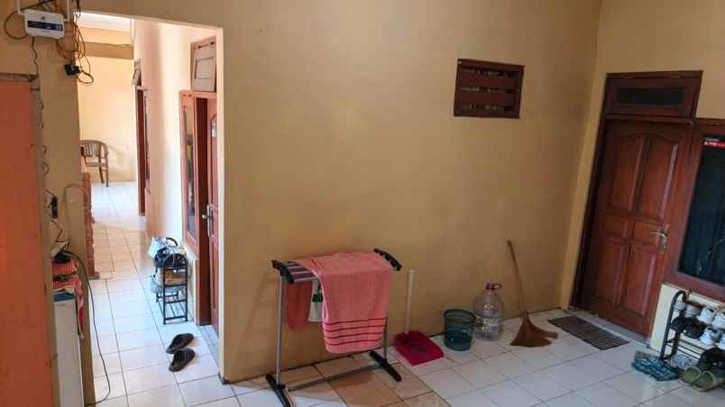 dijual rumah jl awan jebres surakarta jawa tengah