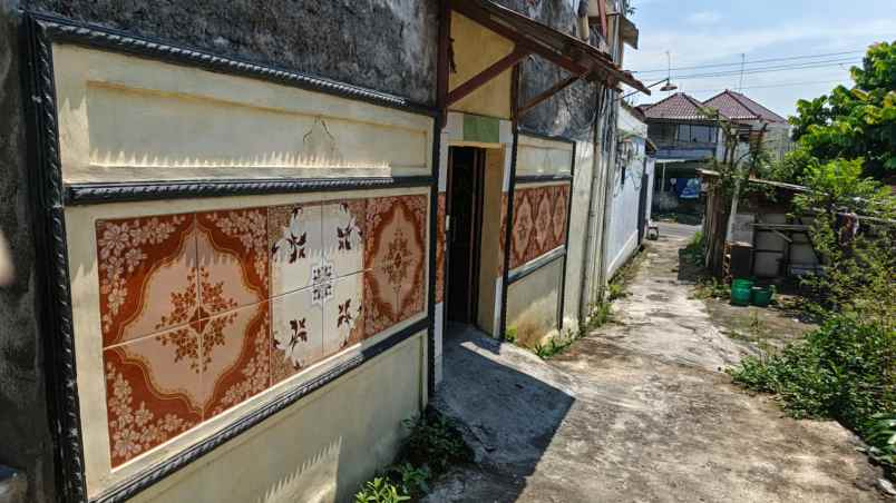 dijual rumah jl awan jebres surakarta jawa tengah
