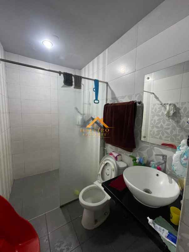 dijual rumah jl bambu iia sutomo ujung