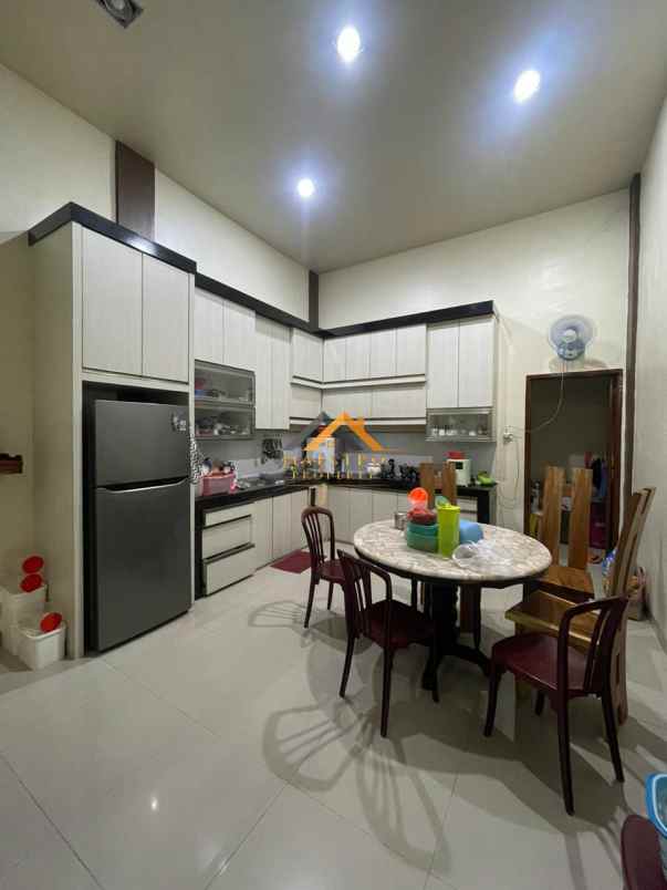 dijual rumah jl bambu iia sutomo ujung