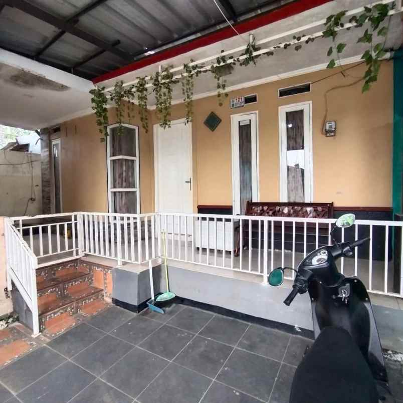 dijual rumah jl benda barat 2 pdk benda